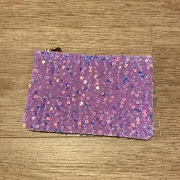 ipsy Handbags - IPSY Makeup Bag